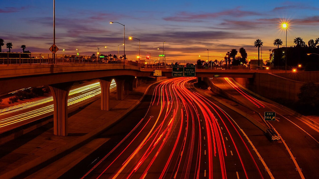 traffic.jpg traffic.jpg